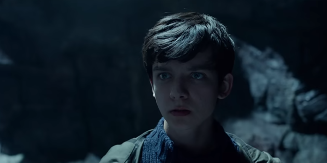 asa-butterfield-as-jacob-portman-miss-peregrines-home-for-peculiar ...